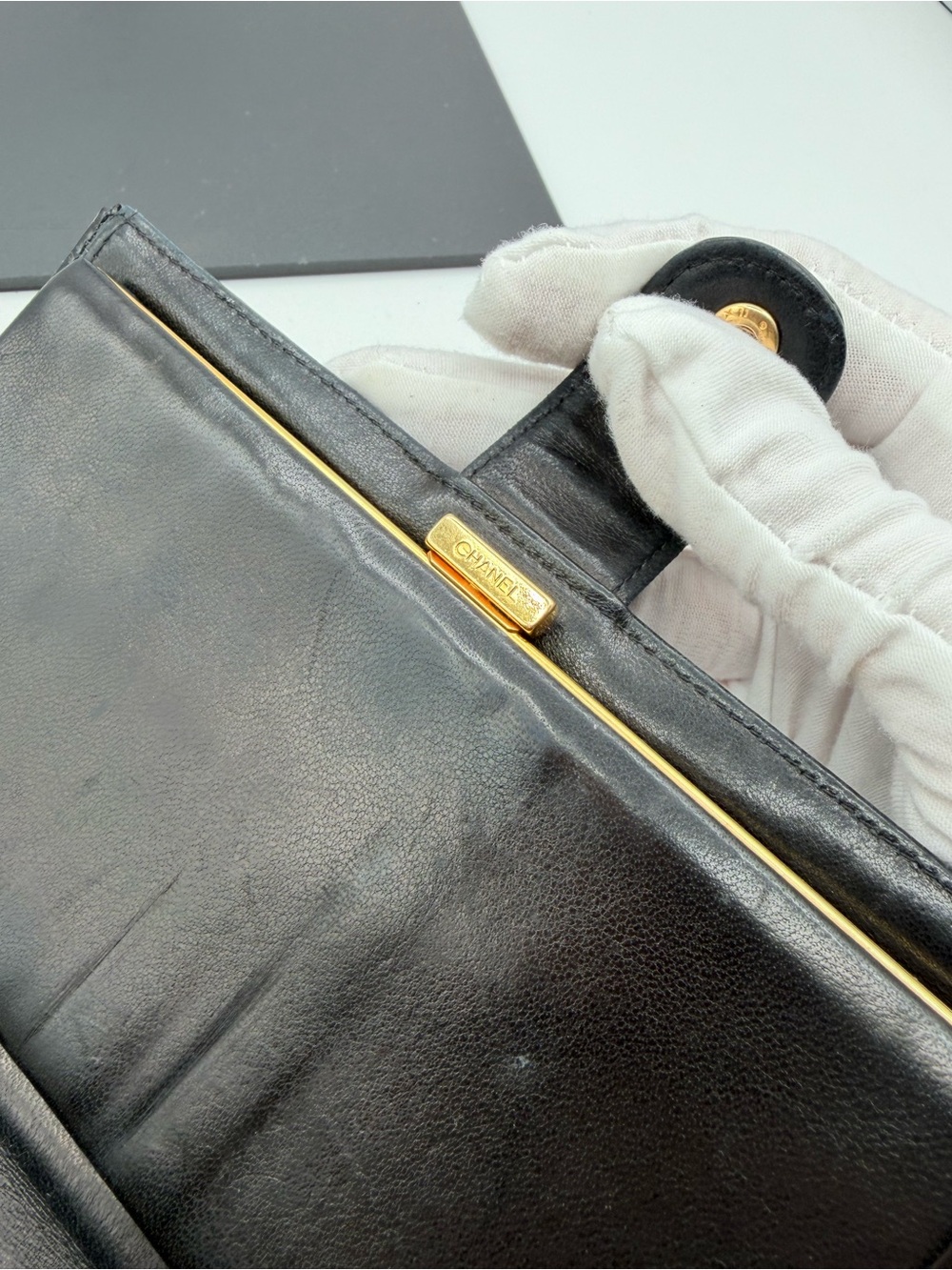 Chanel Large CC interlocking Wallet - Picture 13 of 16
